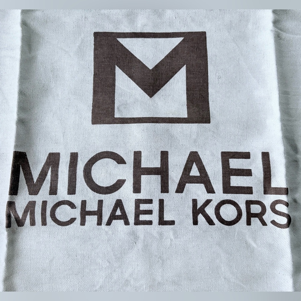 Michael Kors Cream and Brown Logo Dust Bag❣️